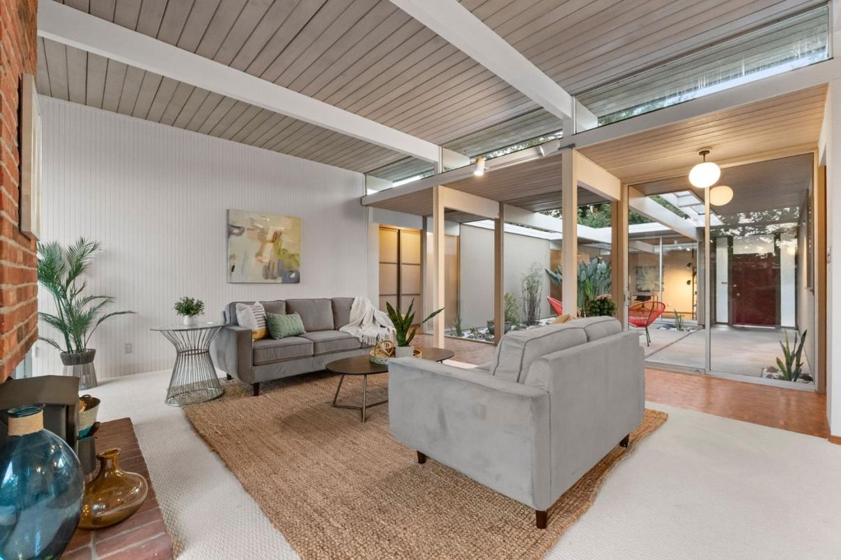 Interior, Living room