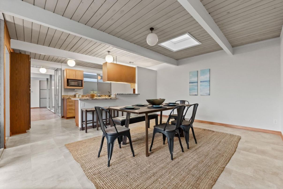 Dining room, Interior, Kitchen