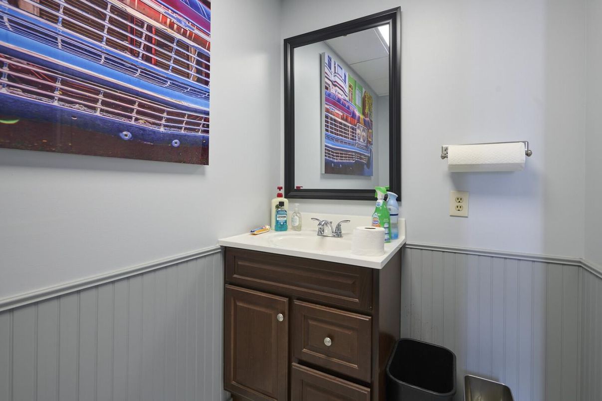 Bathroom, Interior