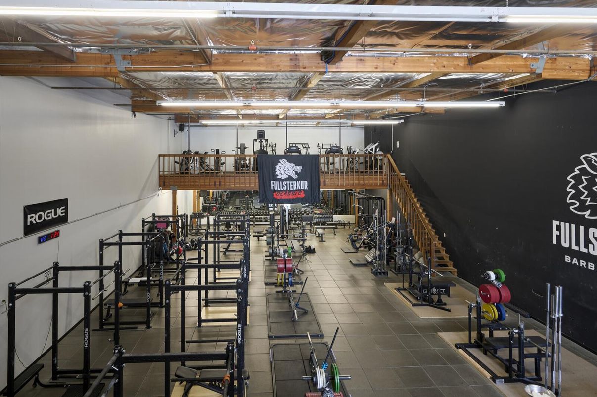 Fitness Equipment, Interior