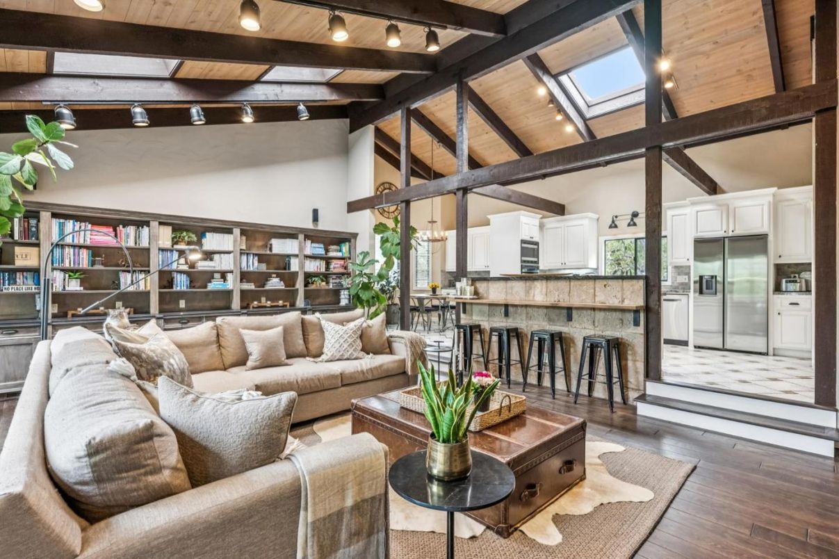 Interior, Kitchen, Living room, Recessed Lighting, Stainless Steel Appliances, Wooden Beams, Wooden Ceilings, Wood Texture Flooring