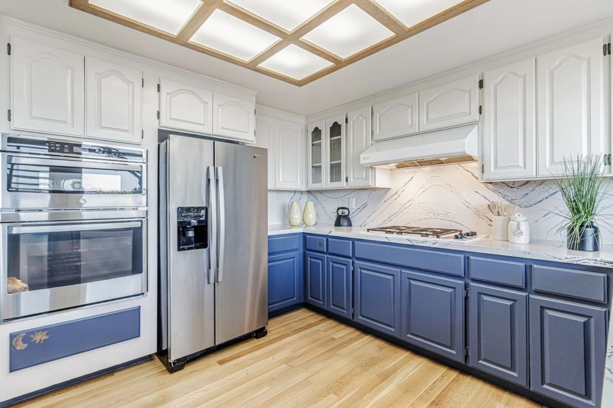 Interior, Kitchen, Marble Walls, Stainless Steel Appliances, Wood Texture Flooring