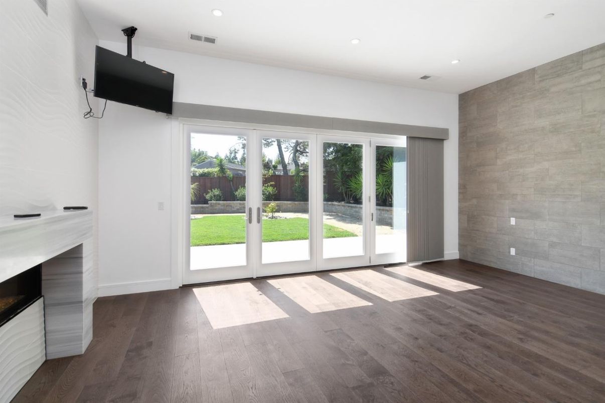 Empty room, Fireplace, Interior, Recessed Lighting, Wood Texture Flooring