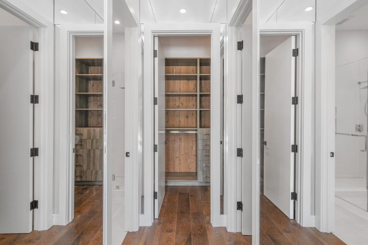 Interior, Recessed Lighting, Walk-in Closets, Wood Texture Flooring