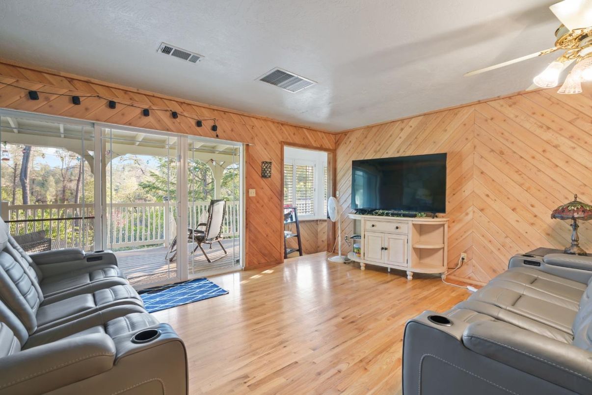 Home Theatre Room, Interior, Living room, Wood Texture Flooring, Wooden Walls