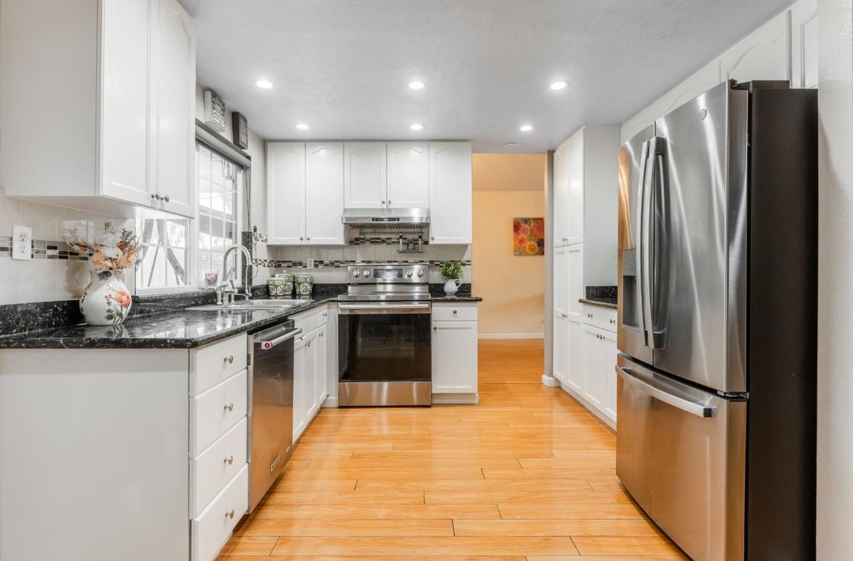 Interior, Kitchen, Recessed Lighting, Stainless Steel Appliances, Wood Texture Flooring