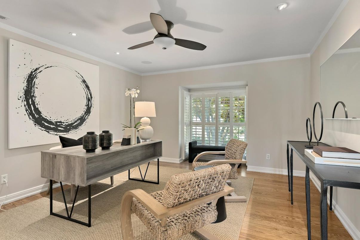 Home Office, Interior, Recessed Lighting, Wood Texture Flooring