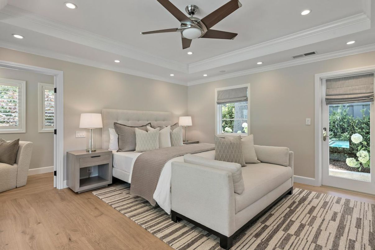 Bedroom, Interior, Recessed Lighting, Wood Texture Flooring