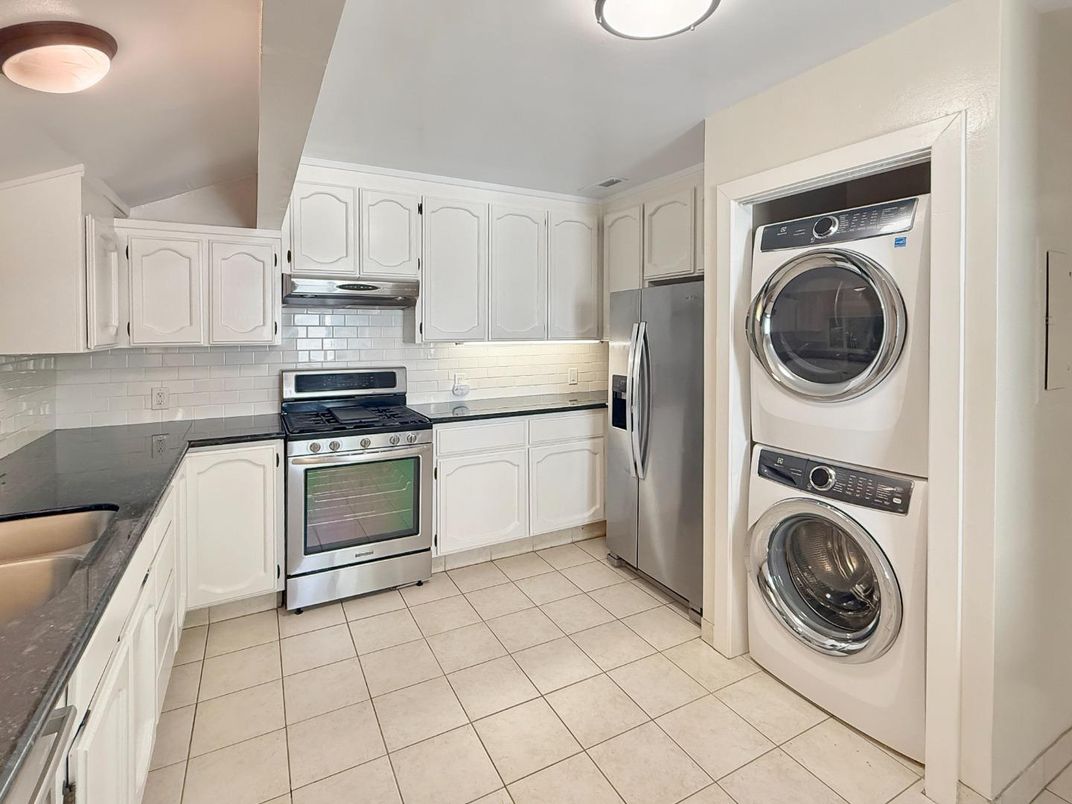 Interior, Kitchen, Washer