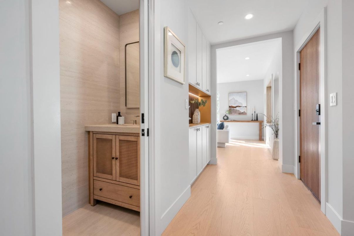 Bathroom, Interior, Recessed Lighting, Wood Texture Flooring