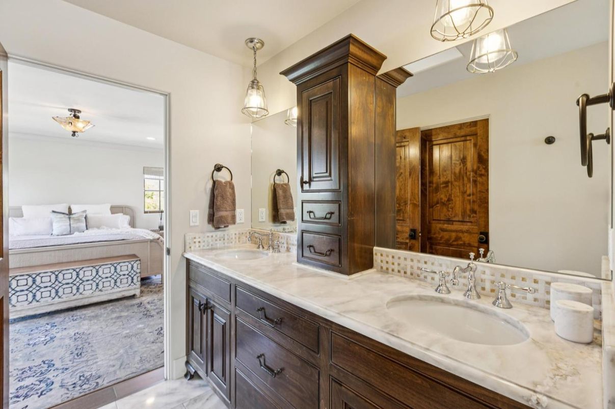 Bathroom, Bedroom, Dual Sink Vanities, Interior, Marble, Pendant Lights