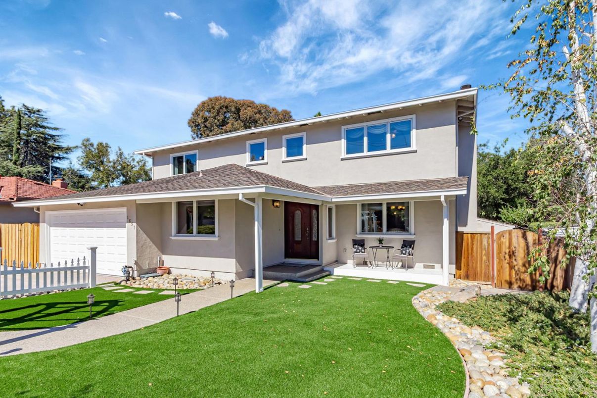 Attached, Backyard, Exterior, Facade, Split Level