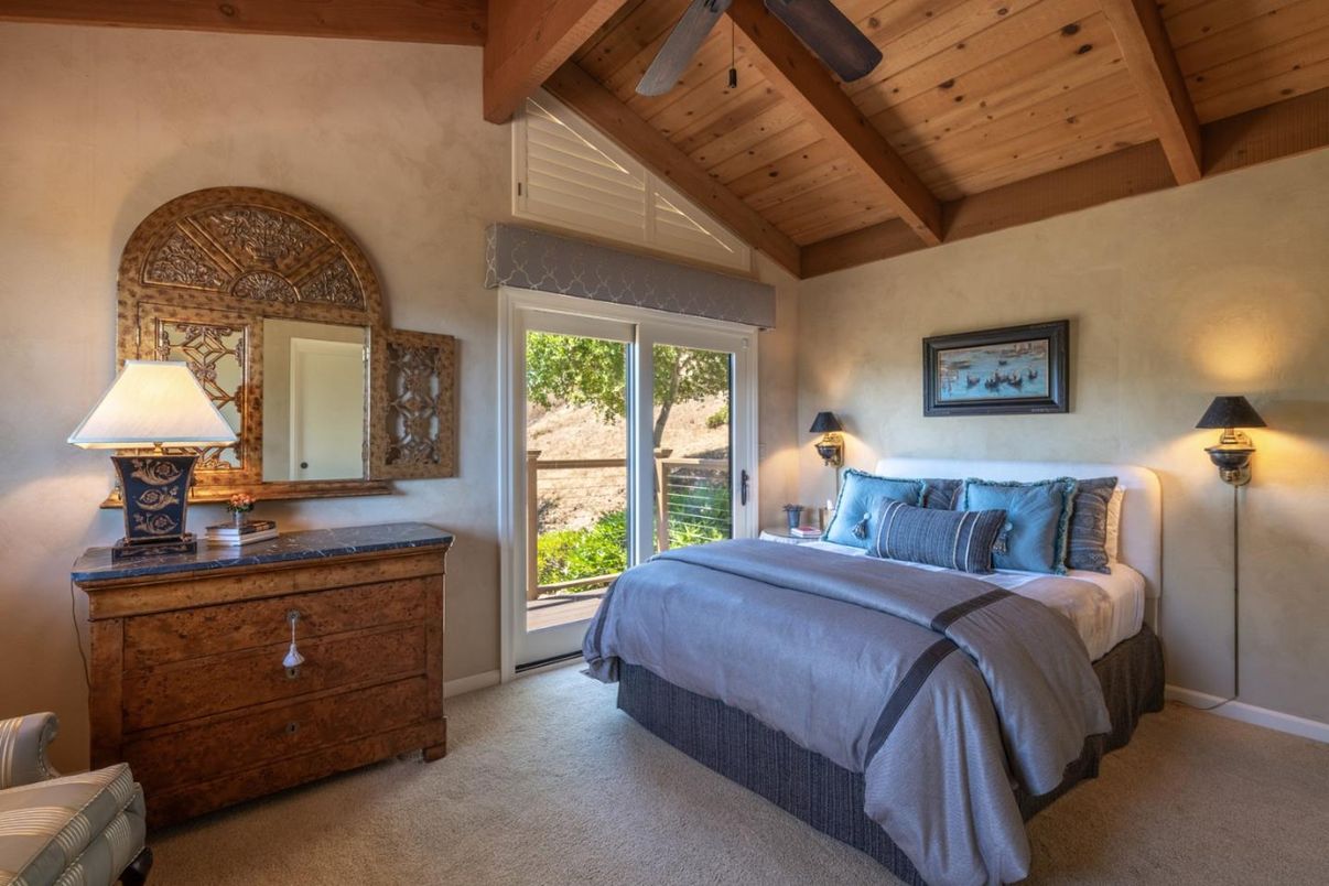 Bedroom, Interior, Wooden Beams, Wooden Ceilings