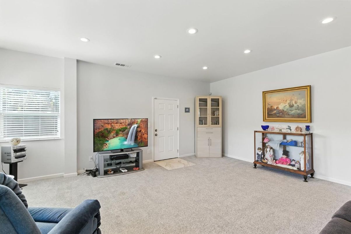 Interior, Recessed Lighting