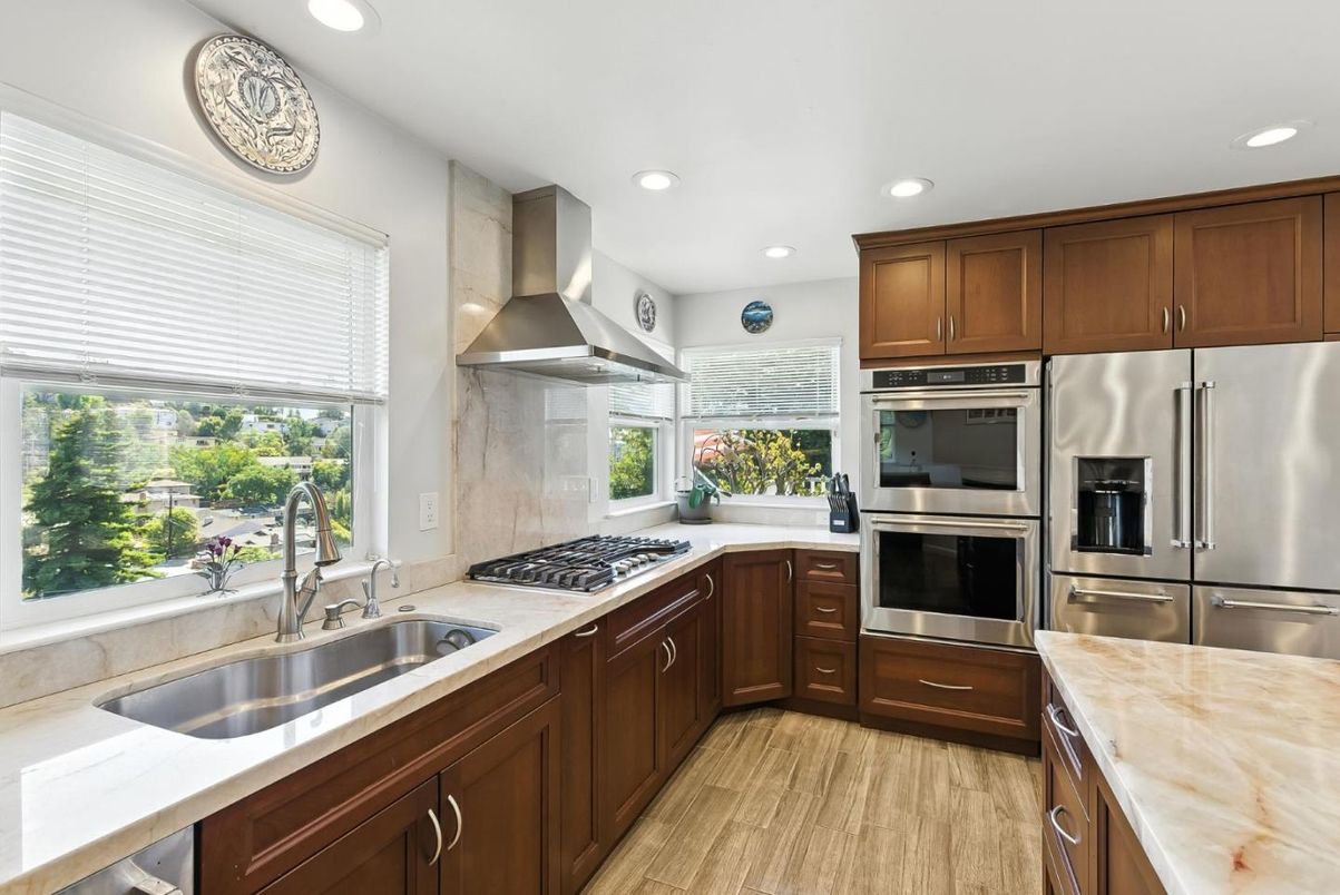 Interior, Kitchen, Recessed Lighting, Stainless Steel Appliances, Wood Texture Flooring