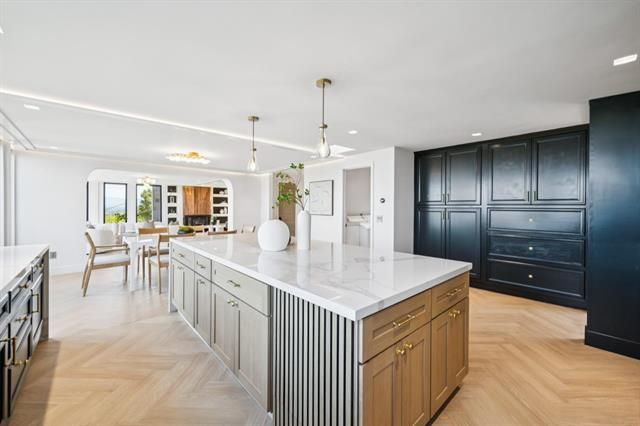Dining room, Interior, Kitchen, Pendant Lights, Recessed Lighting, Wood Texture Flooring