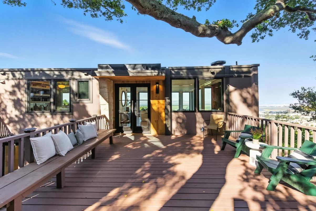Exterior, Wood Texture Flooring