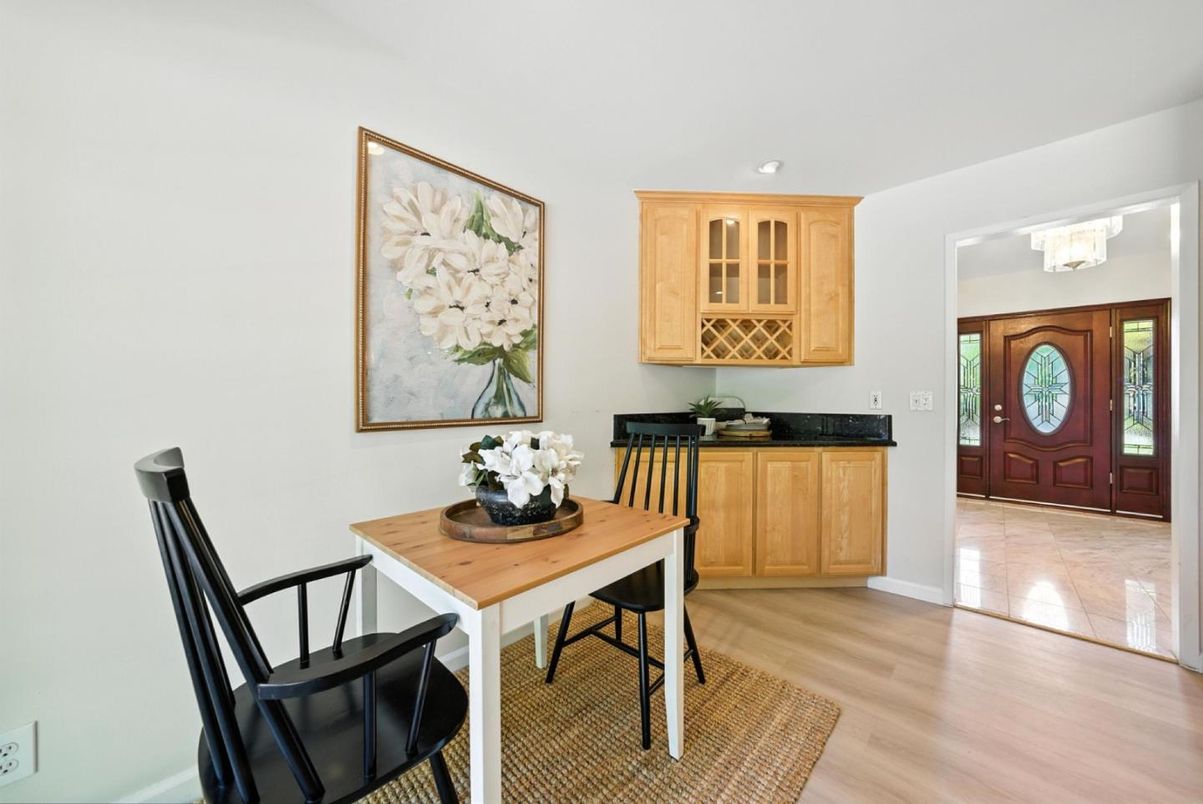 Dining room, Interior, Recessed Lighting, Wood Texture Flooring