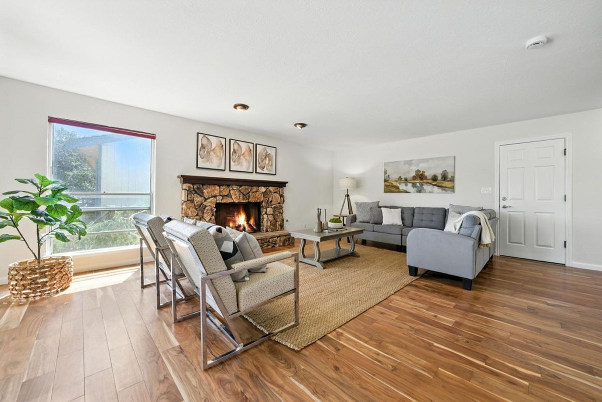 Fireplace, Interior, Living room, Recessed Lighting, Wood Texture Flooring