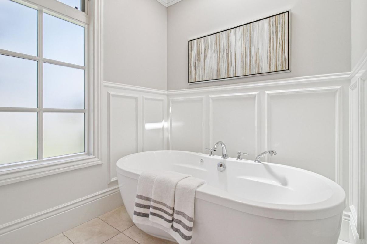 Bathroom, Free Standing Baths, Interior