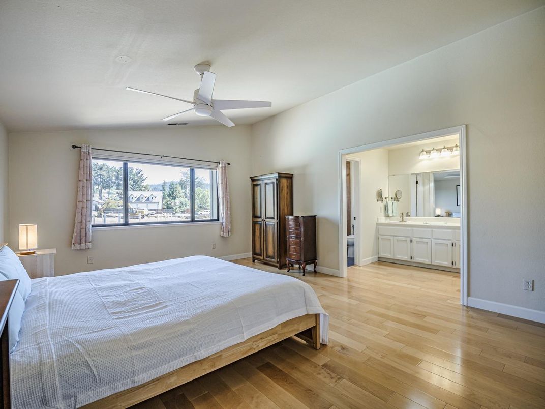 Bathroom, Bedroom, Interior, Wood Texture Flooring