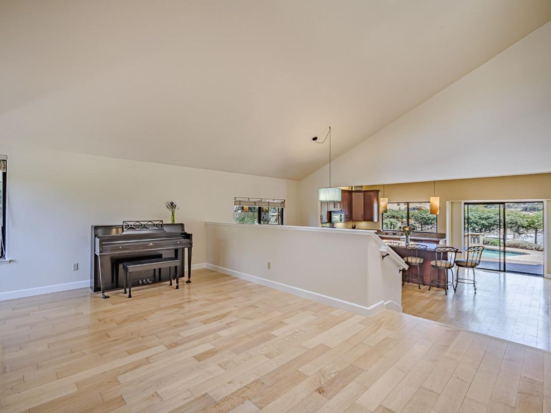 Interior, Kitchen, Pendant Lights, Piano, Wood Texture Flooring