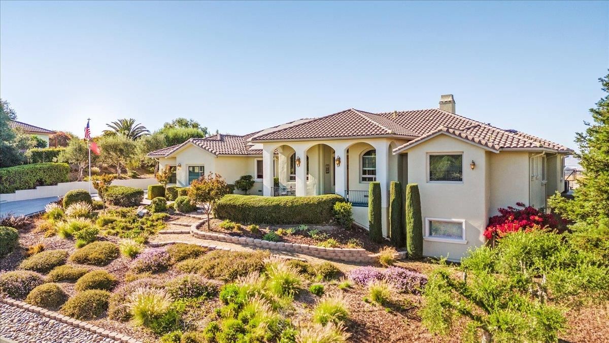 Backyard, Exterior, Facade, Mediterranean