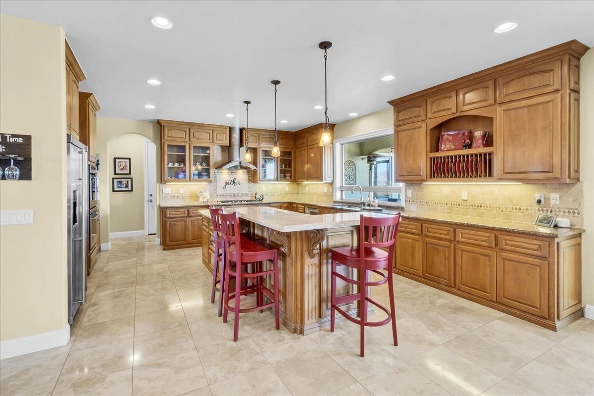 Interior, Kitchen, Pendant Lights, Recessed Lighting