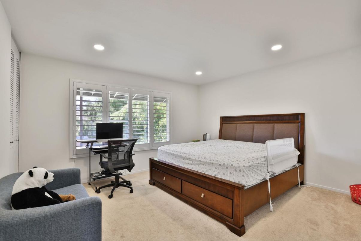 Bedroom, Home Office, Interior, Recessed Lighting