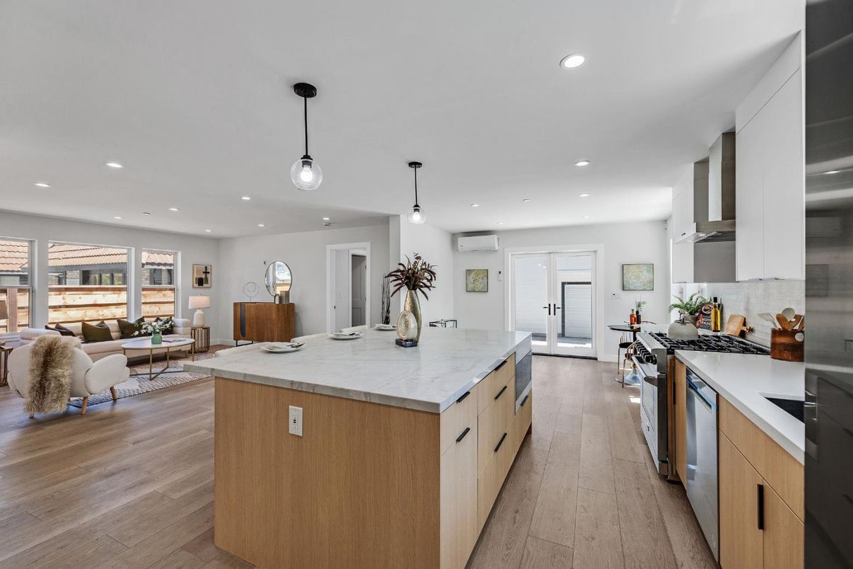 Interior, Kitchen, Living room, Pendant Lights, Recessed Lighting, Stainless Steel Appliances, Wood Texture Flooring