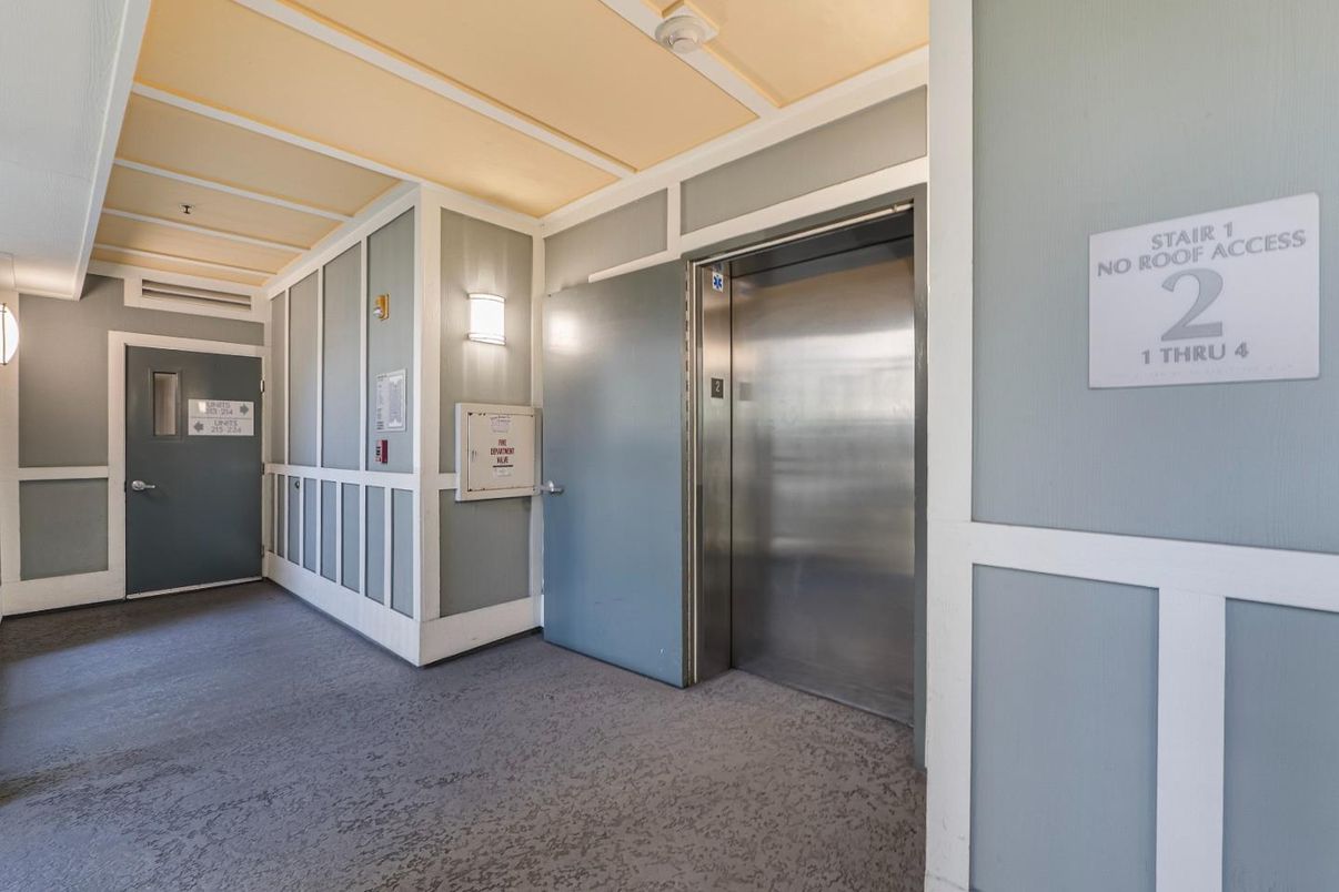 Elevator, Interior