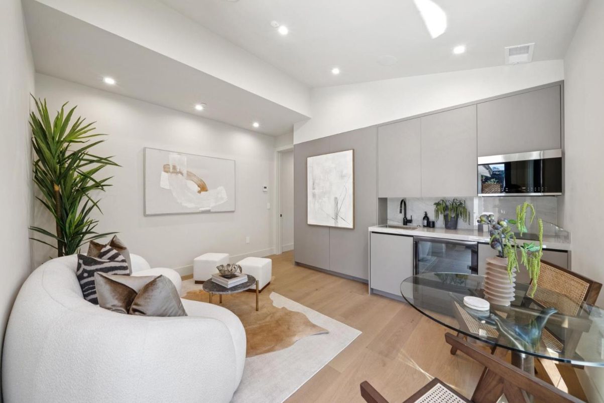 Interior, Kitchen, Living room, Recessed Lighting, Wood Texture Flooring