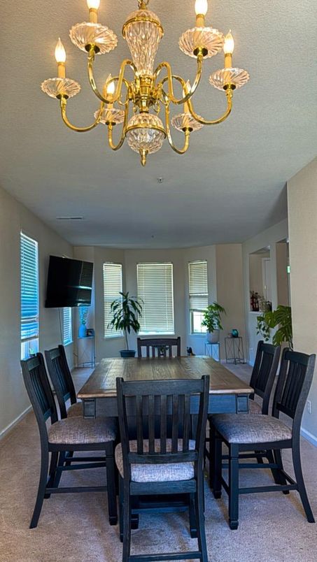 Chandelier, Dining room, Interior