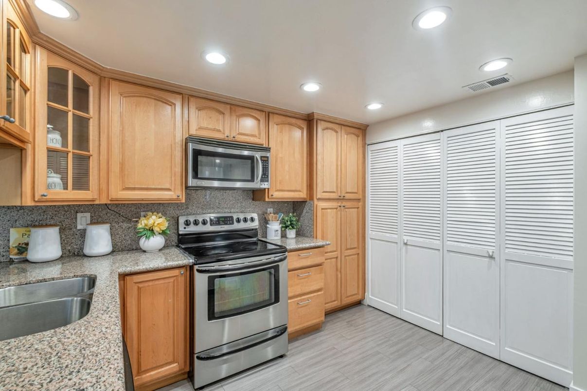 Interior, Kitchen, Recessed Lighting, Stainless Steel Appliances, Wood Texture Flooring
