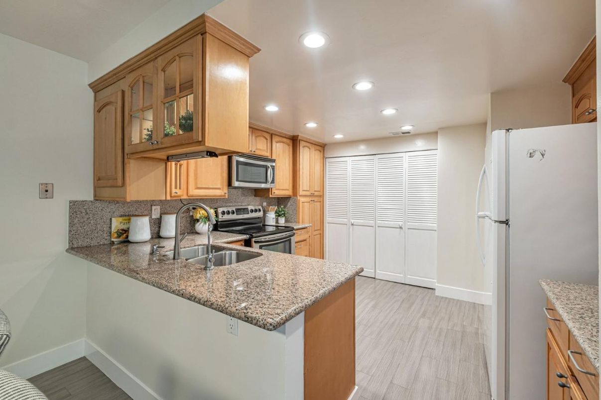 Interior, Kitchen, Recessed Lighting, Wood Texture Flooring