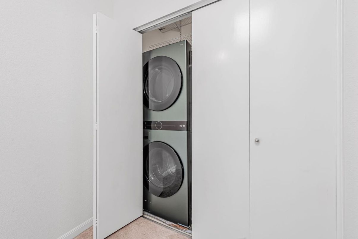 Interior, Utility Closets, Washer