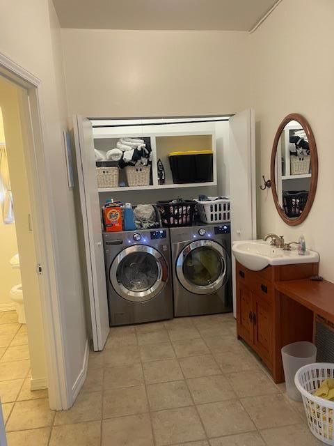 Interior, Washer