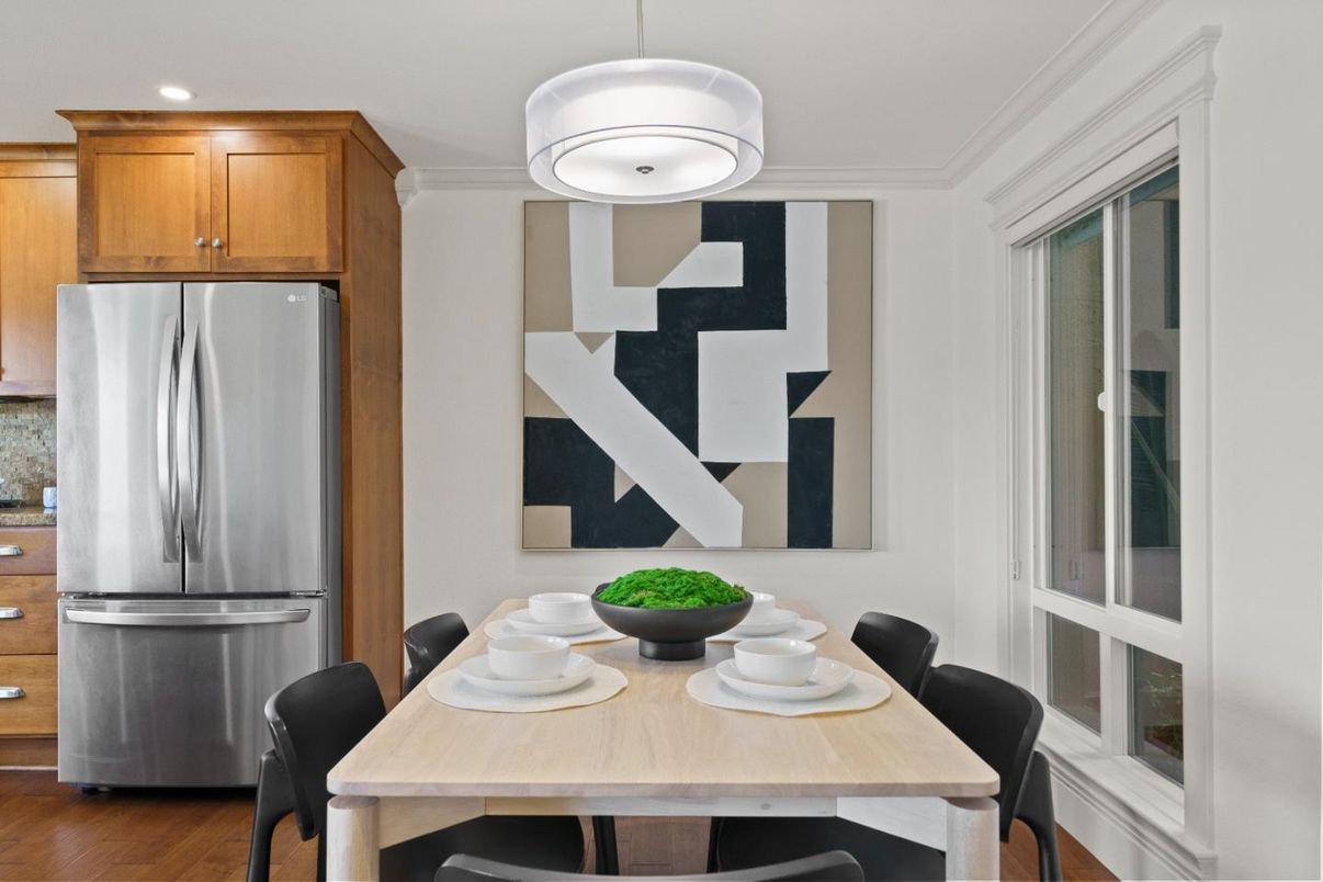 Dining room, Interior, Kitchen, Recessed Lighting, Stainless Steel Appliances, Wood Texture Flooring