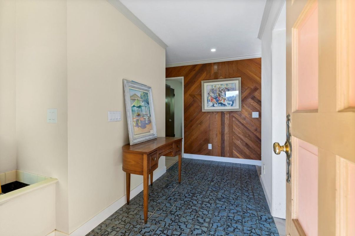 Interior, Recessed Lighting, Wooden Walls