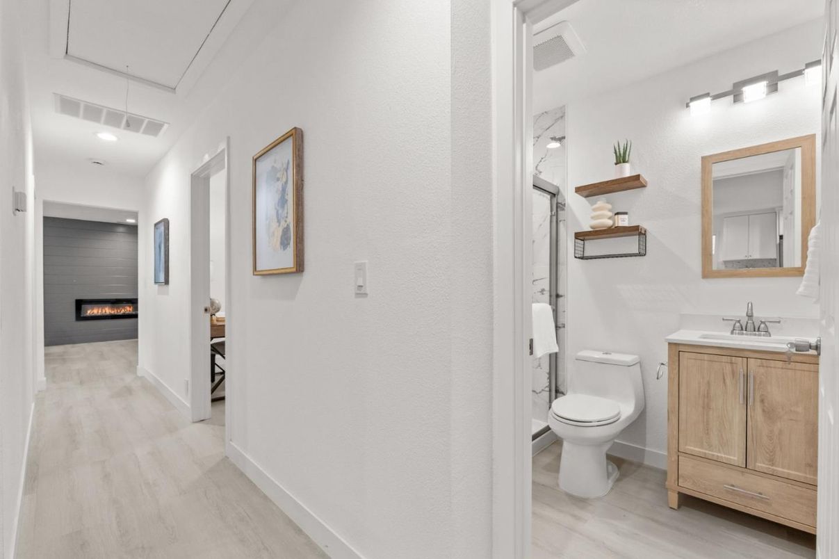 Bathroom, Fireplace, Interior, Recessed Lighting, Wood Texture Flooring