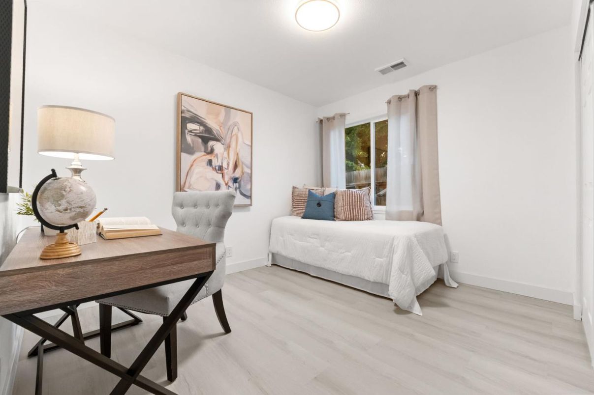 Bedroom, Home Office, Interior, Wood Texture Flooring