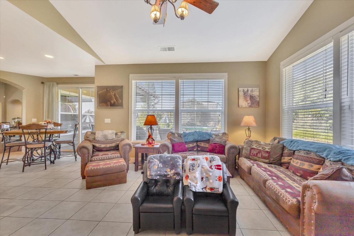 Dining room, Interior, Living room, Recessed Lighting