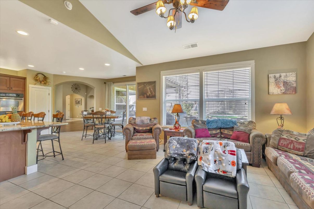 Dining room, Interior, Kitchen, Living room, Recessed Lighting