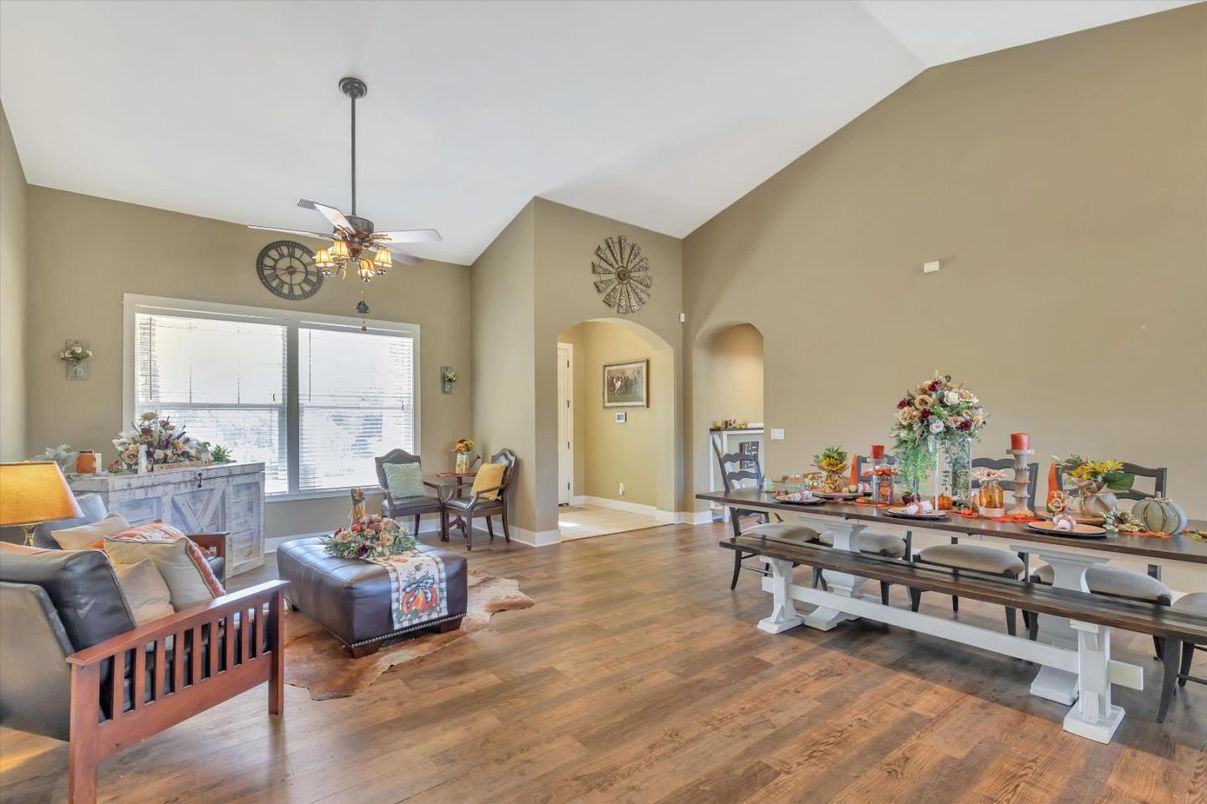 Dining room, Interior, Wood Texture Flooring