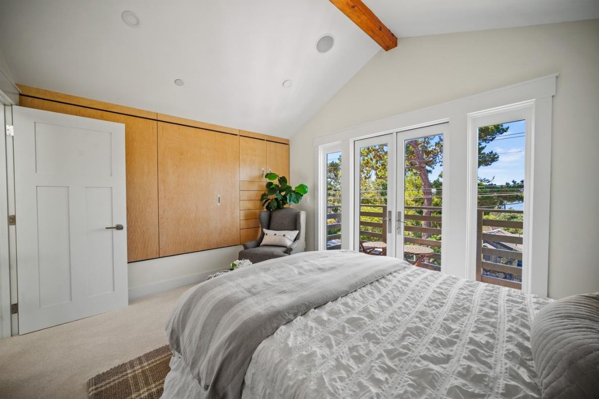 Bedroom, Interior, Recessed Lighting, Wooden Beams