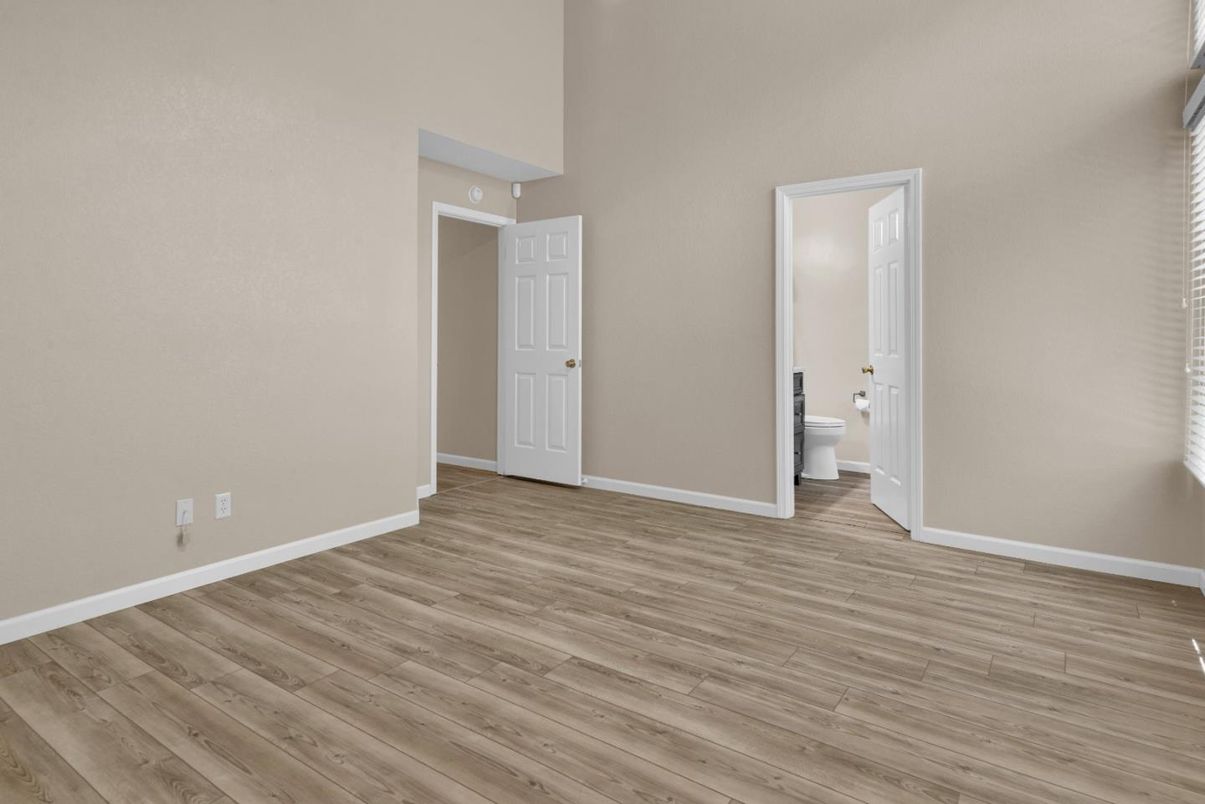 Bathroom, Empty room, Interior, Wood Texture Flooring