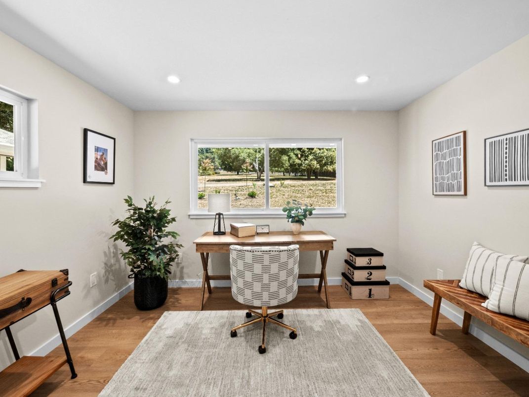 Home Office, Interior, Recessed Lighting, Wood Texture Flooring