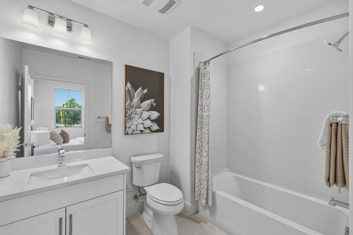Bathroom, Interior, Recessed Lighting