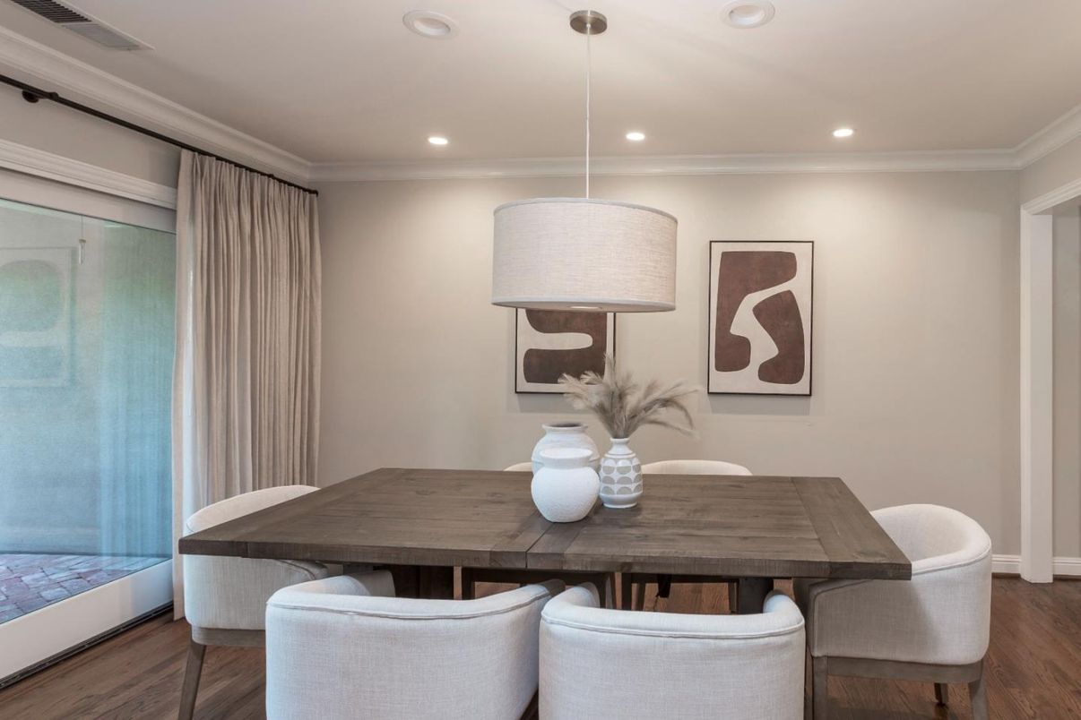 Dining room, Interior, Pendant Lights, Recessed Lighting, Wood Texture Flooring