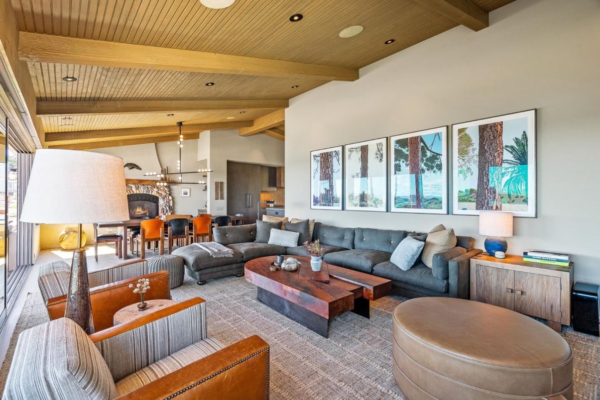 Dining room, Interior, Kitchen, Living room, Pendant Lights, Recessed Lighting, Wooden Beams, Wooden Ceilings